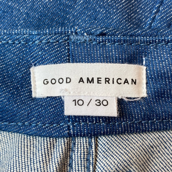 Good American Good Skate TrueBlue001 High Rise Wide Flare Leg Jeans, Size 10/30 - Picture 16 of 17